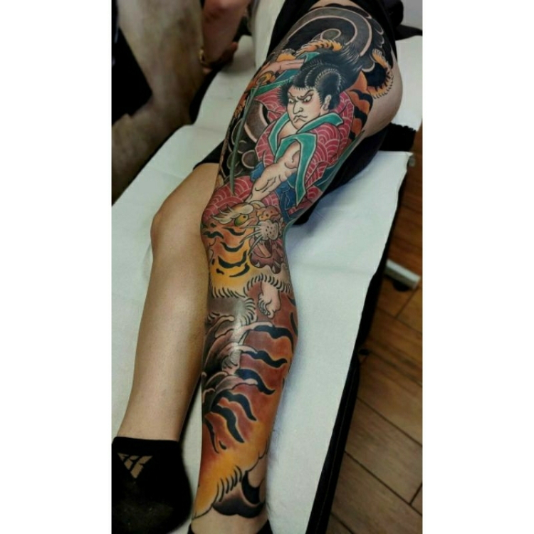 Lưu ngay 1001 hình xăm full chân nam nữ cực cháy và cá tính