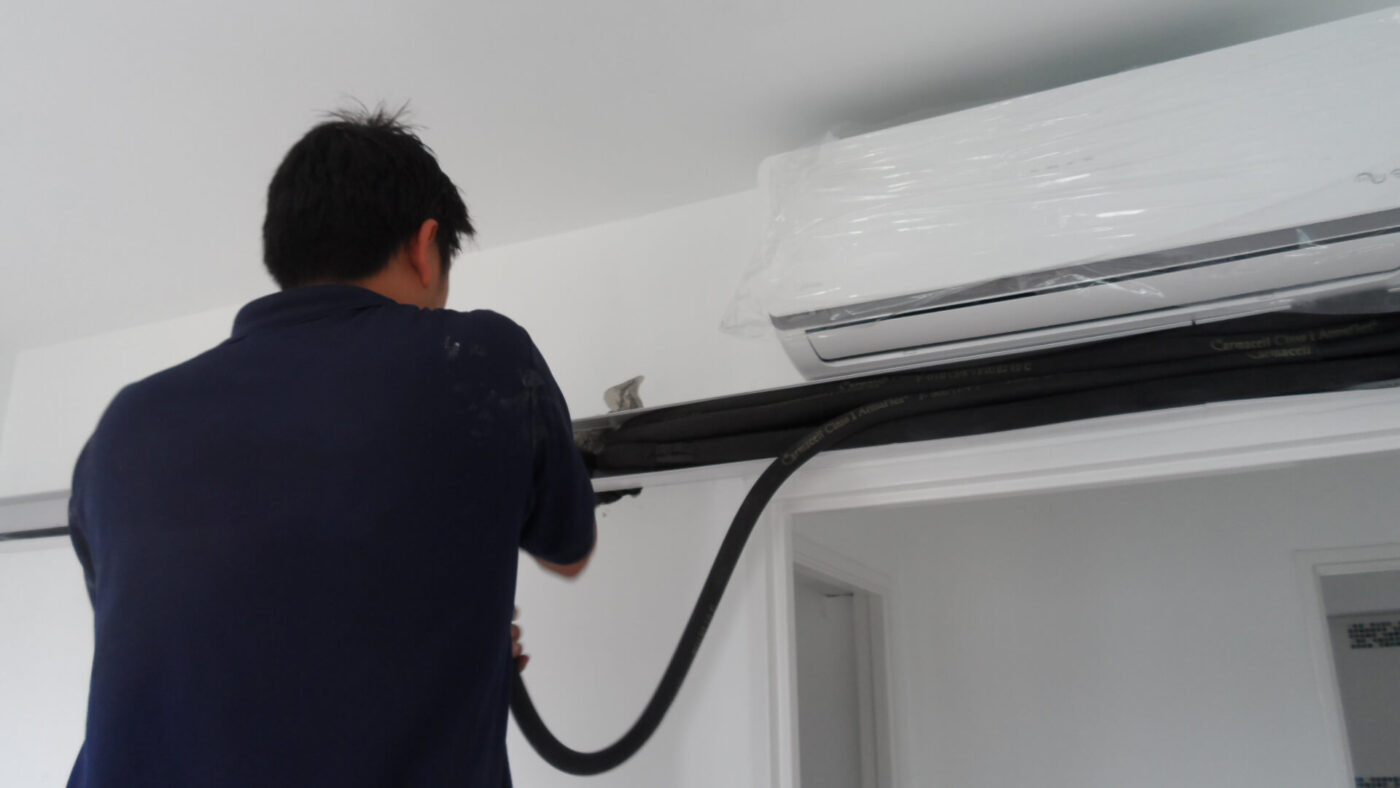 Khi Nào Nên Vệ Sinh Máy Lạnh? Cách Vệ Sinh An Toàn Và Lời Khuyên Từ Chuyên Gia